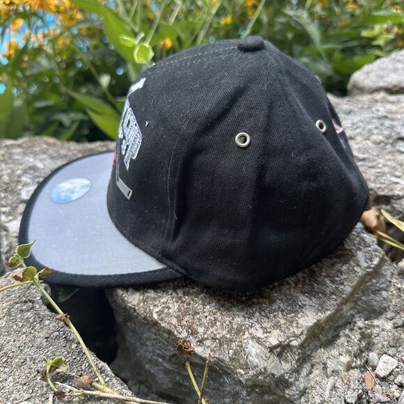 Starter Detroit Red Wings 1998 Stanley Cup Champs Locker Room Hat Cap NEW W Tags - Picture 2 of 6